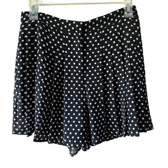 Michael Kors Skort Polka Dot Lined Pleated Black White Sz 2 Classic Preppy Work - Picture 1 of 12